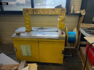 Banding machine